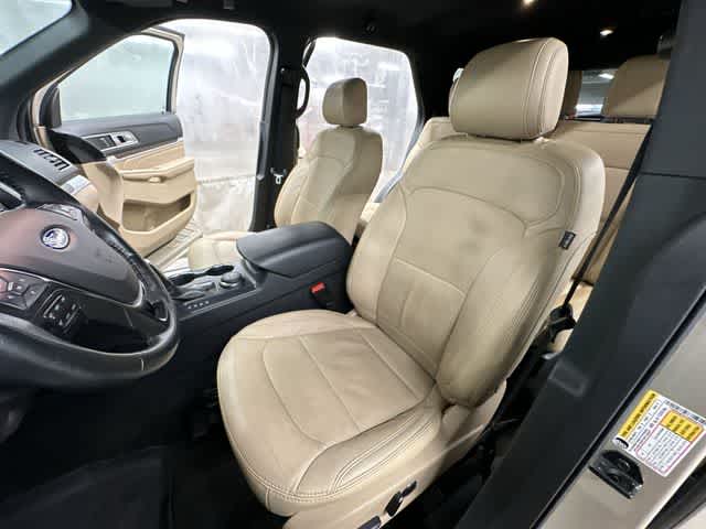 Thumbnail: 2017 Ford Explorer - 17