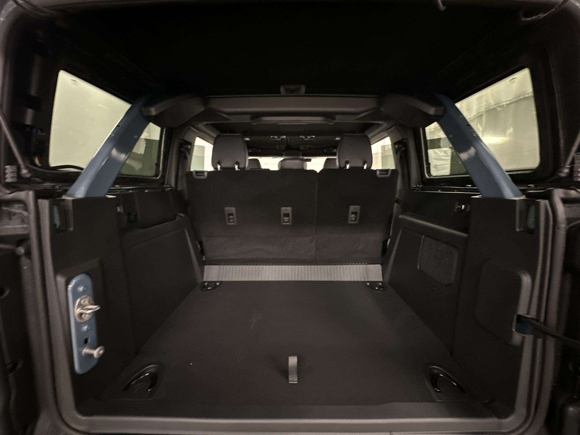 Thumbnail: 2025 Ford Bronco - 25