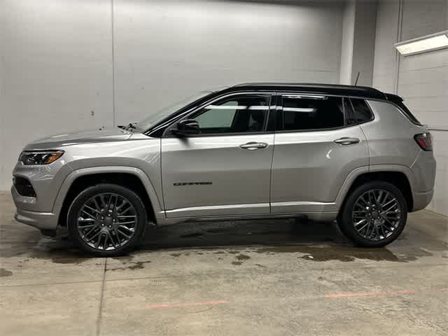Thumbnail: 2022 Jeep Compass - 2