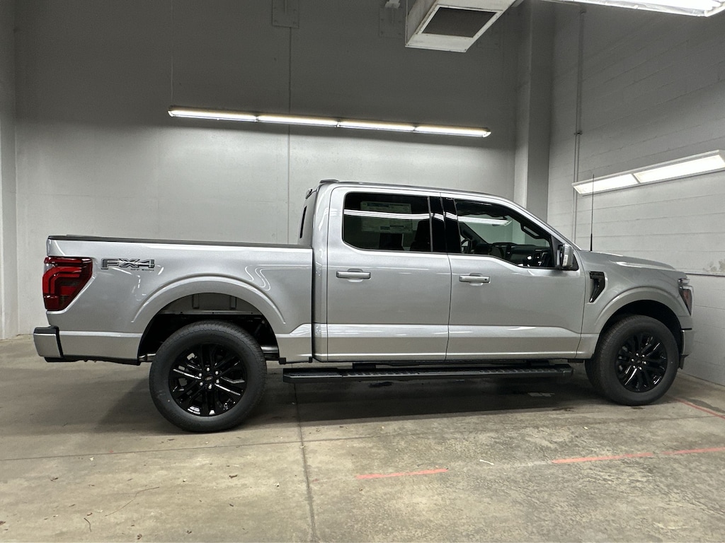 New 2025 Ford F-150 Lariat Truck