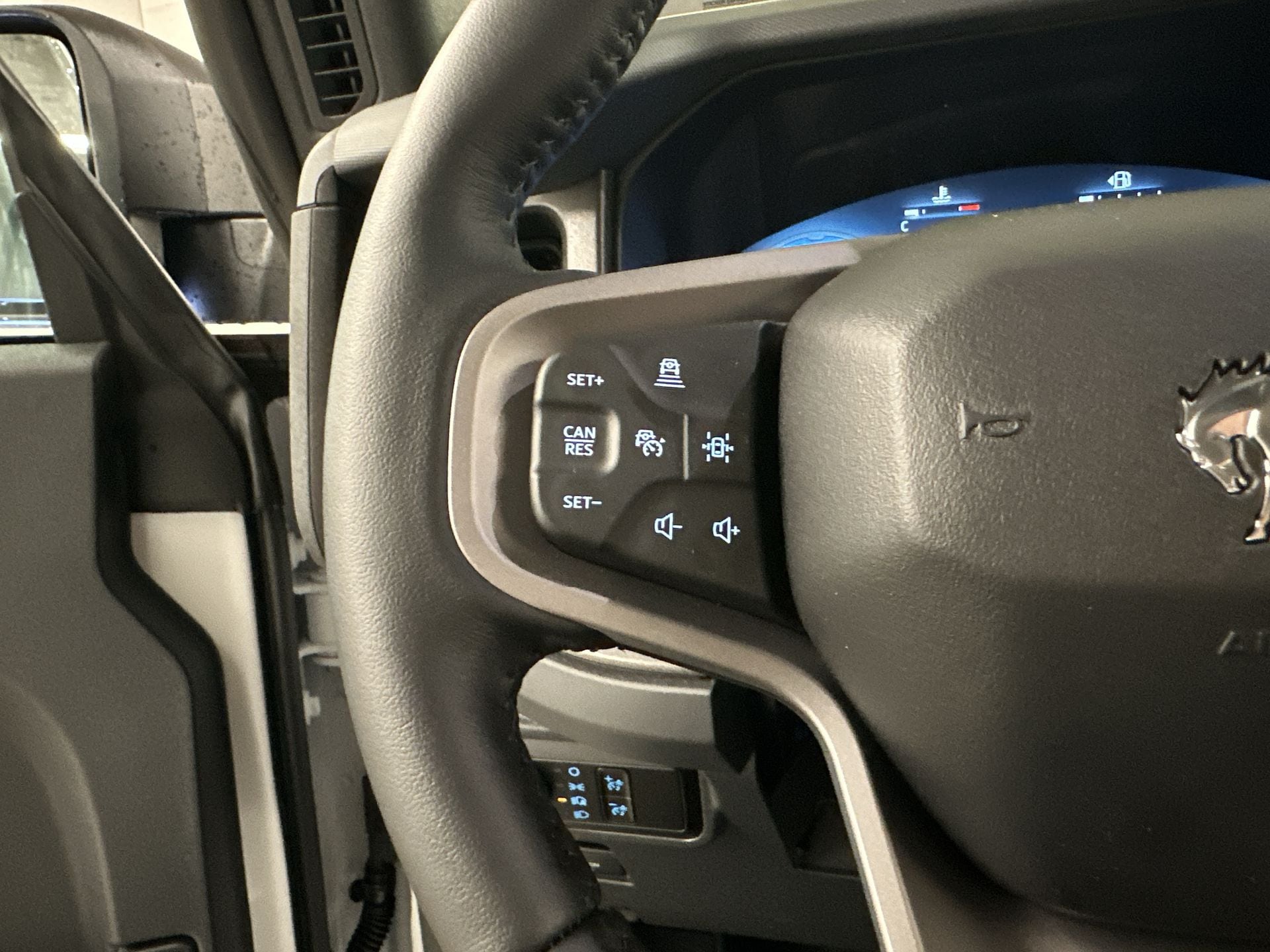 Thumbnail: 2025 Ford Bronco - 8