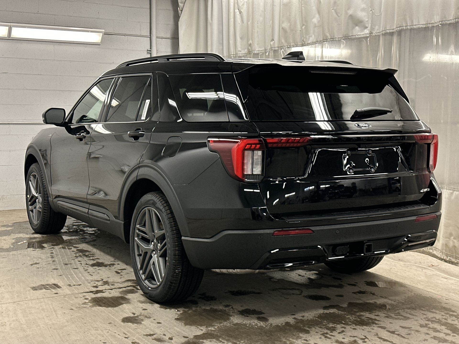 Thumbnail: 2026 Ford Explorer - 33