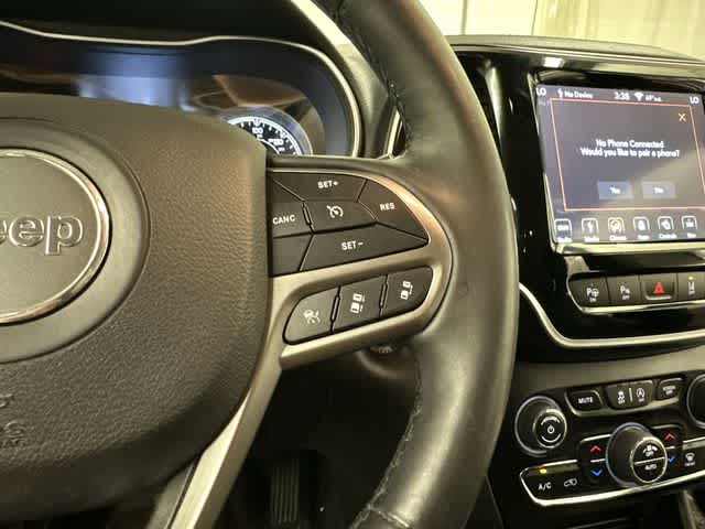 Thumbnail: 2019 Jeep Cherokee - 9