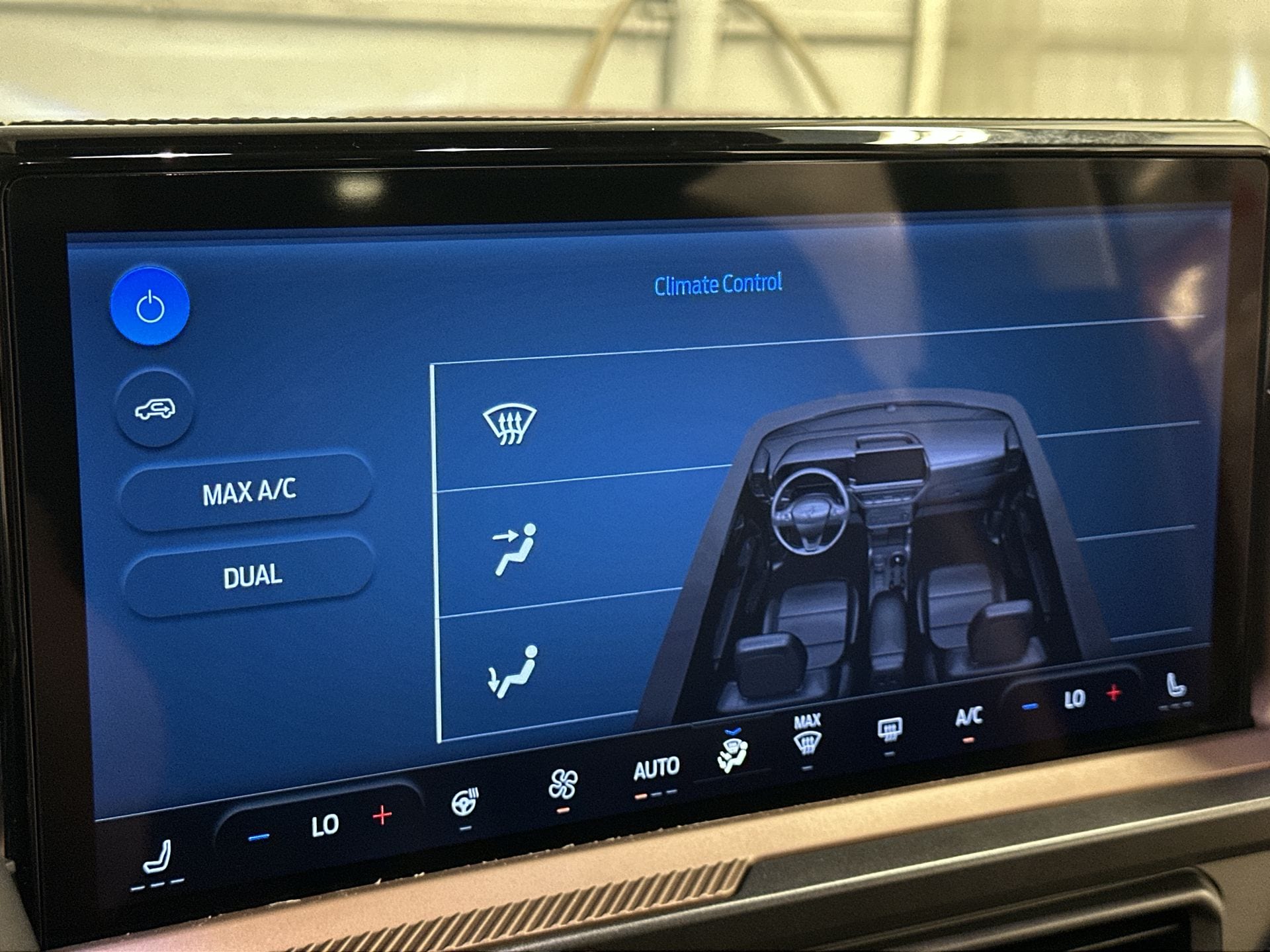 Thumbnail: 2025 Ford Bronco Sport - 15