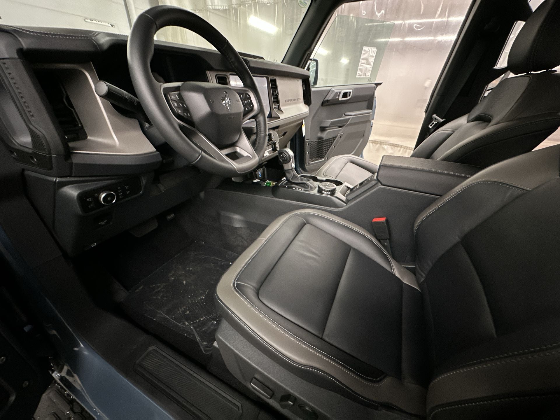 Thumbnail: 2025 Ford Bronco - 16