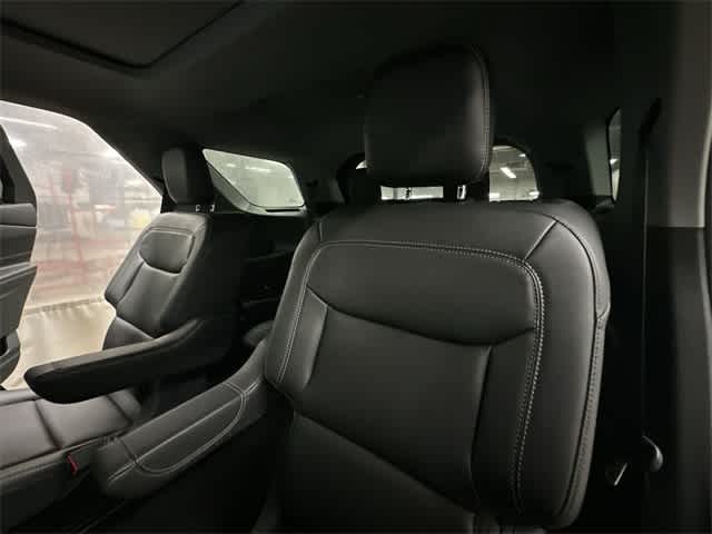 Thumbnail: 2022 Ford Explorer - 18