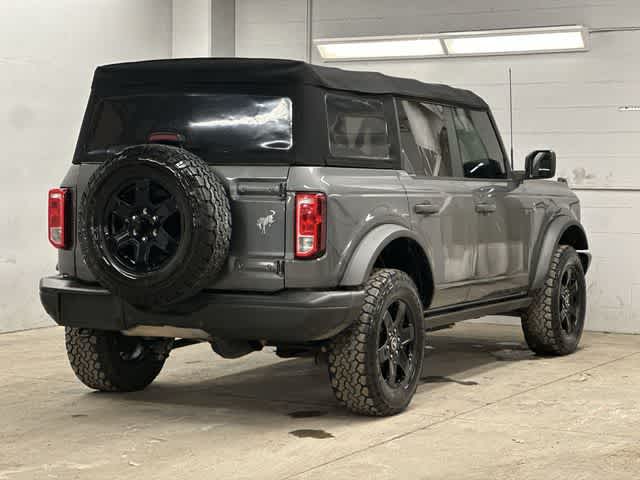 Thumbnail: 2022 Ford Bronco - 31