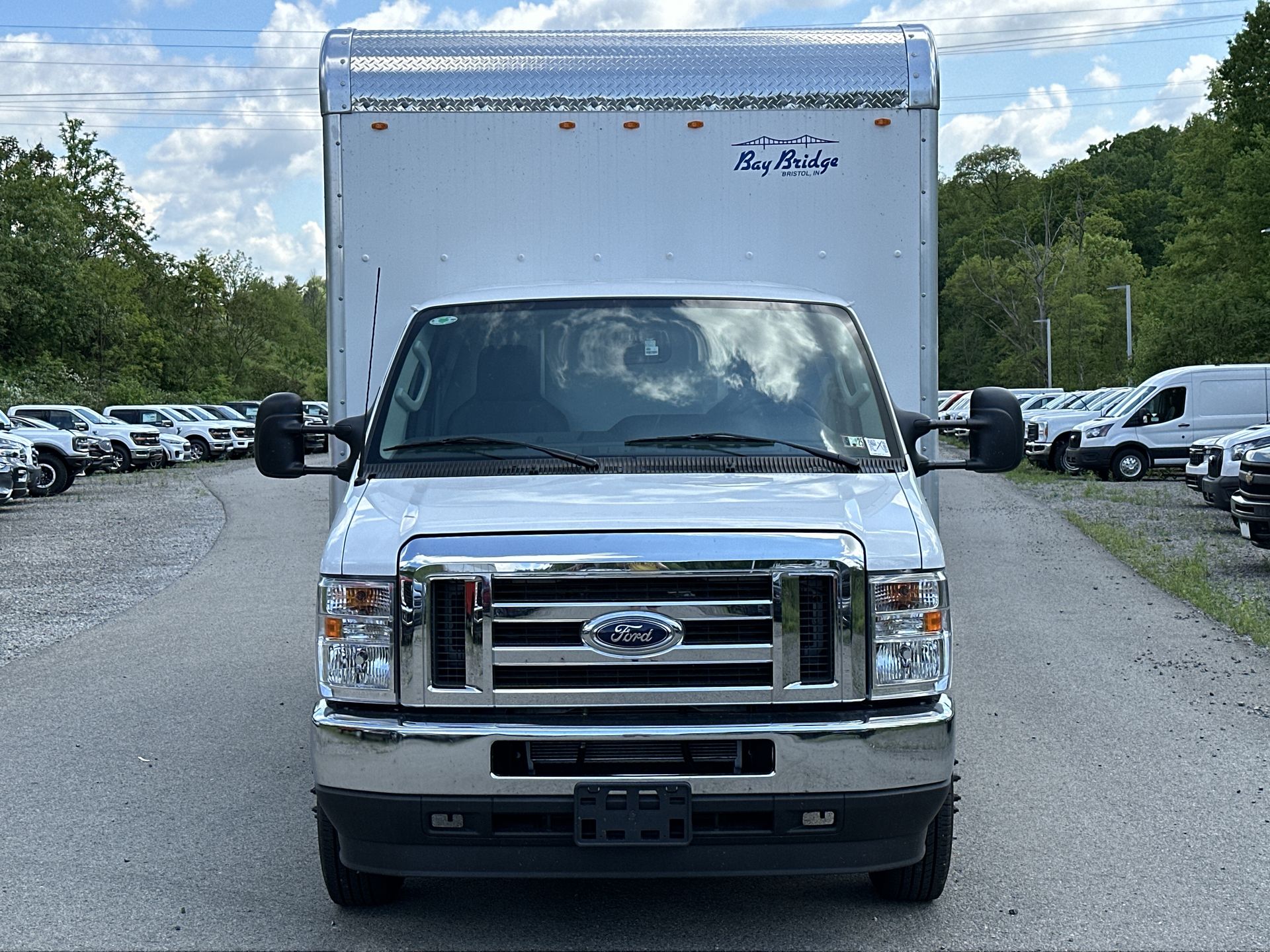 Thumbnail: 2025 Ford Econoline - 25