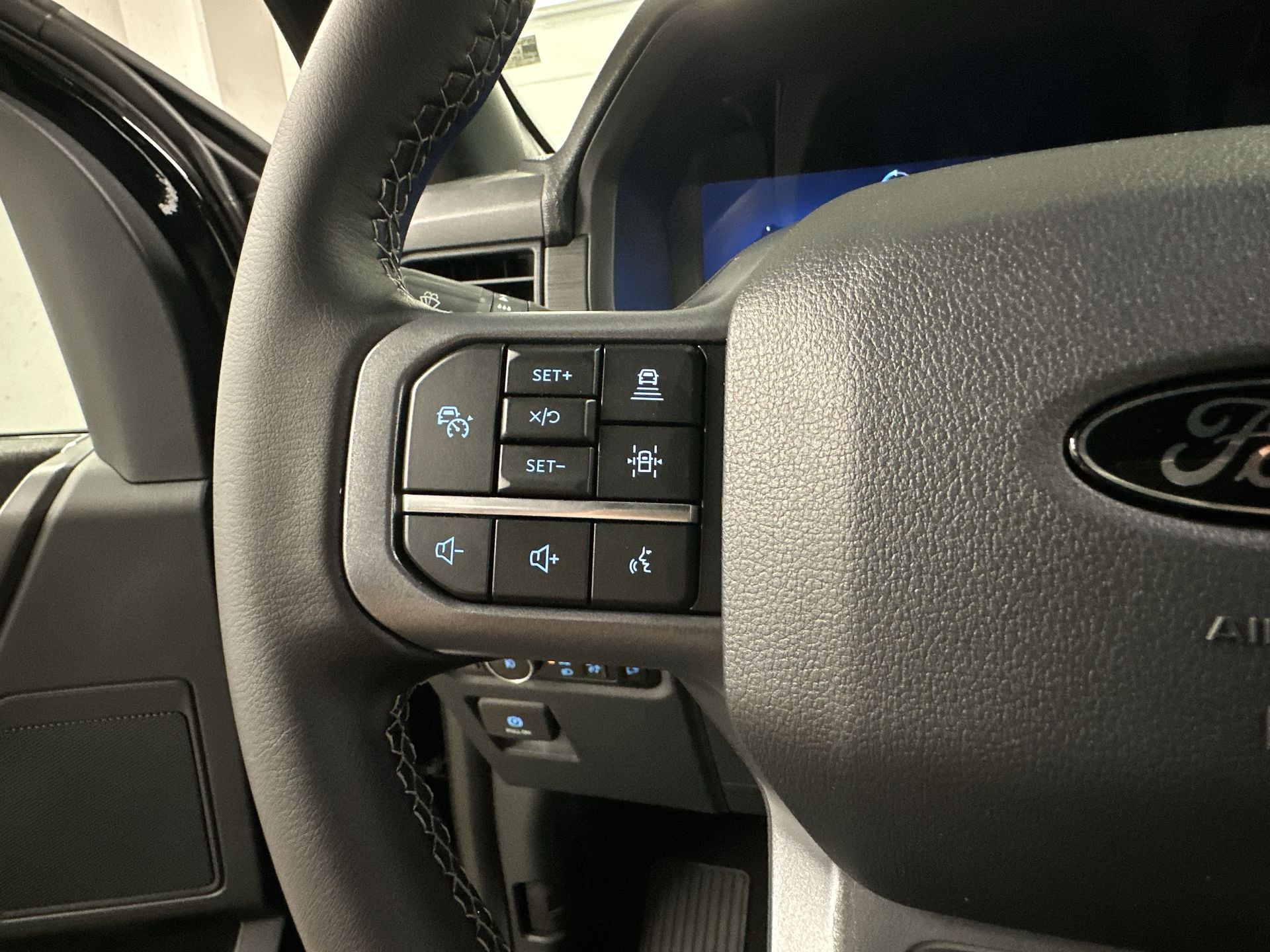 Thumbnail: 2025 Ford F-150 - 8