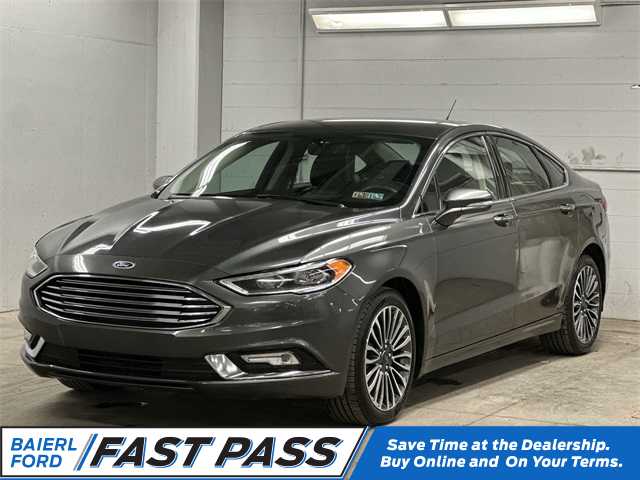2017 Ford Fusion SE's photo