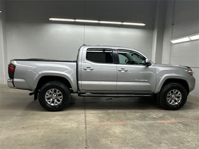 Thumbnail: 2019 Toyota Tacoma - 3