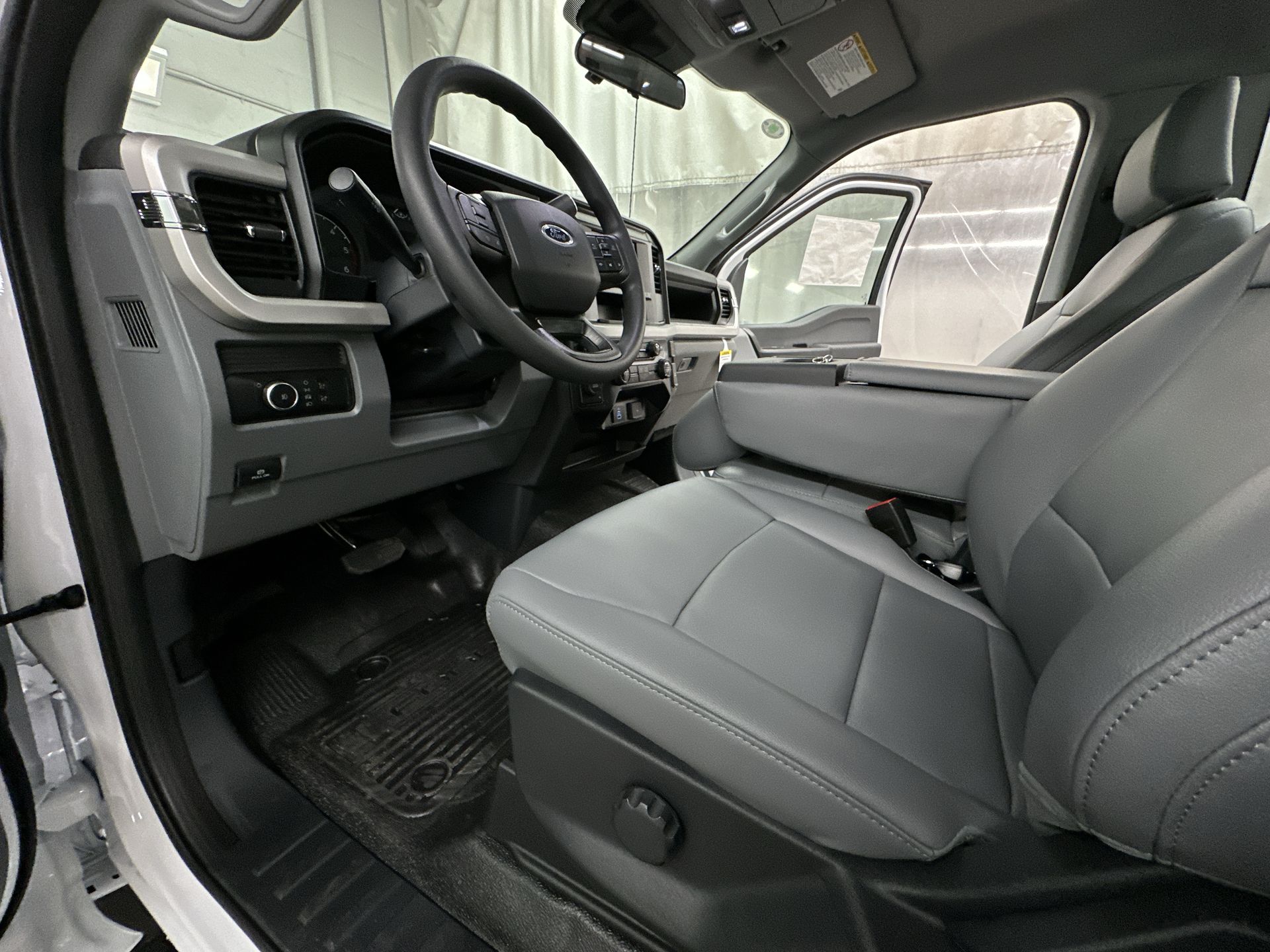 Thumbnail: 2026 Ford Econoline - 13