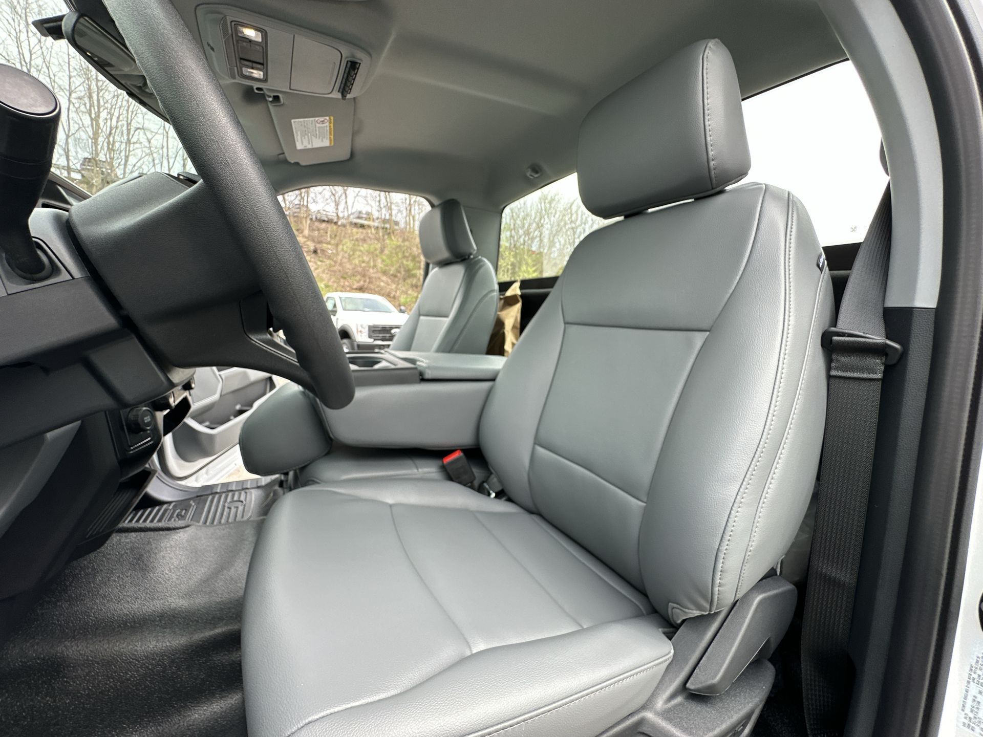 Thumbnail: 2025 Ford  - 13