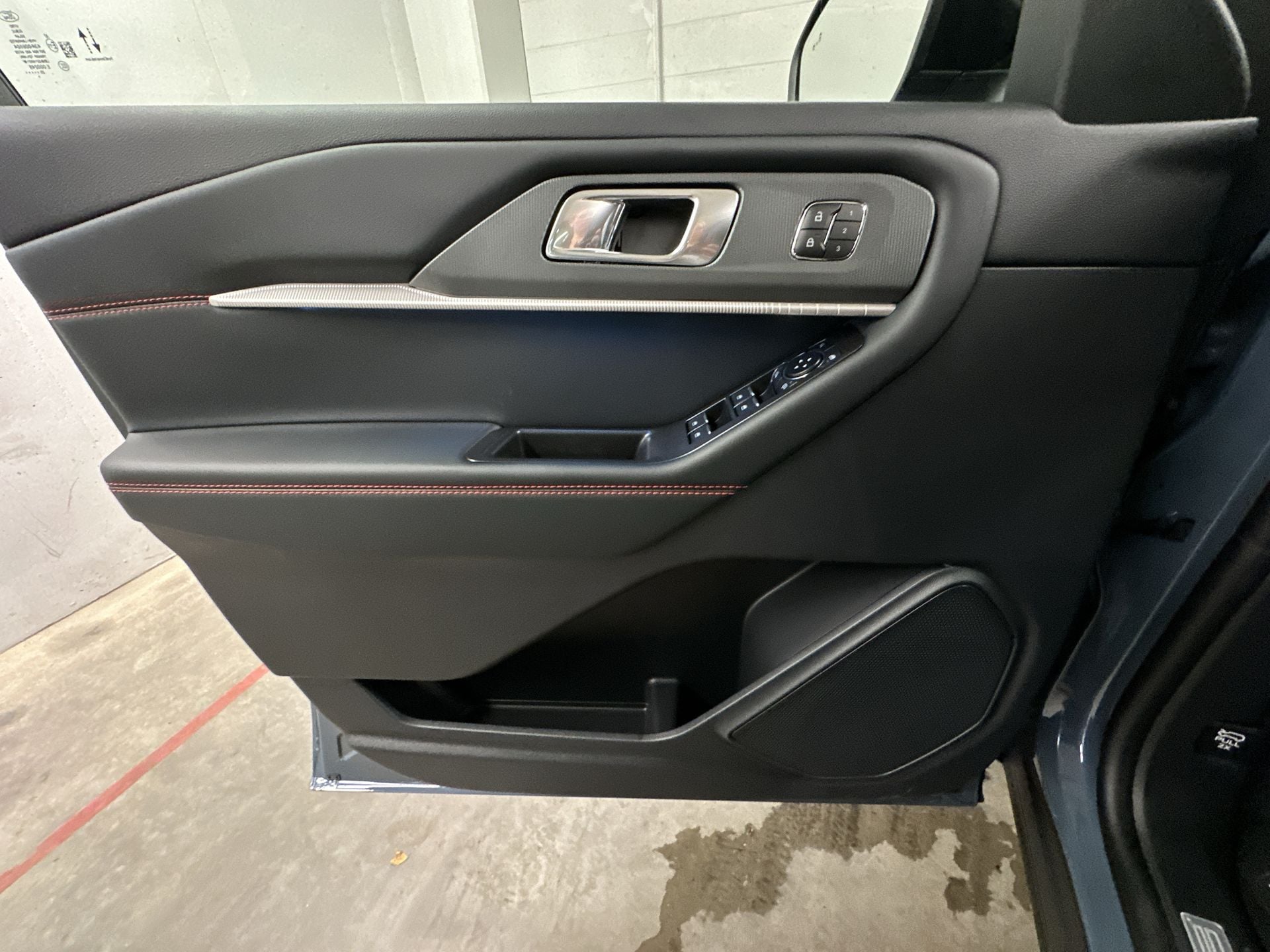 Thumbnail: 2025 Ford Explorer - 19