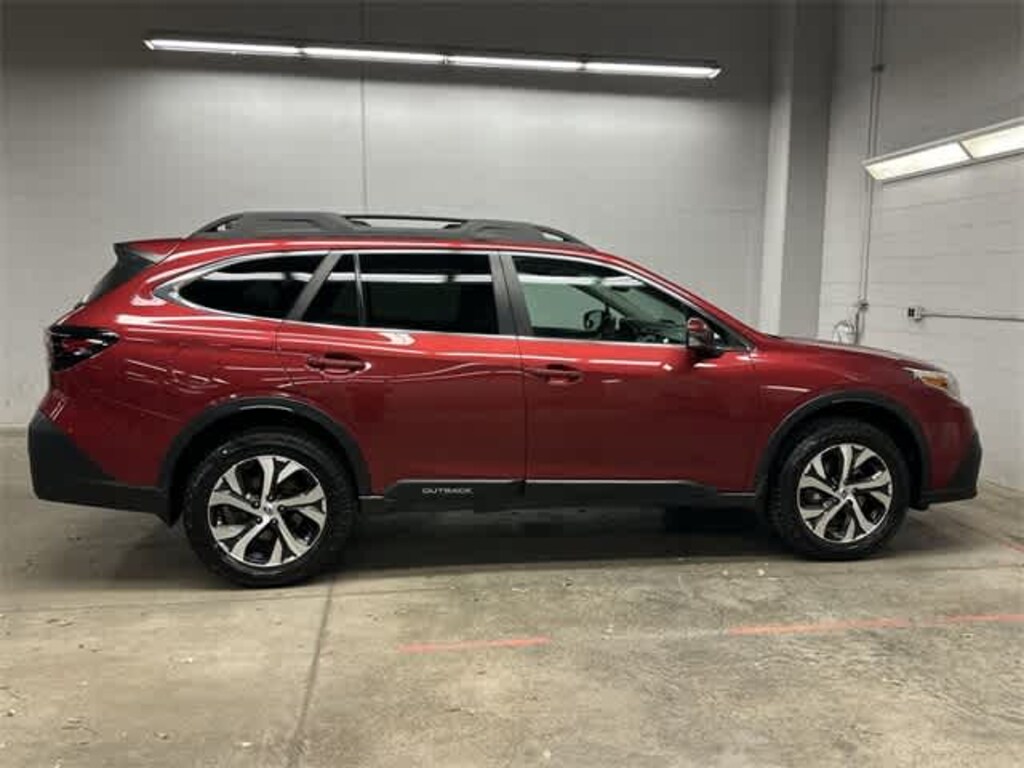 Used 2020 Subaru Outback Limited SUV