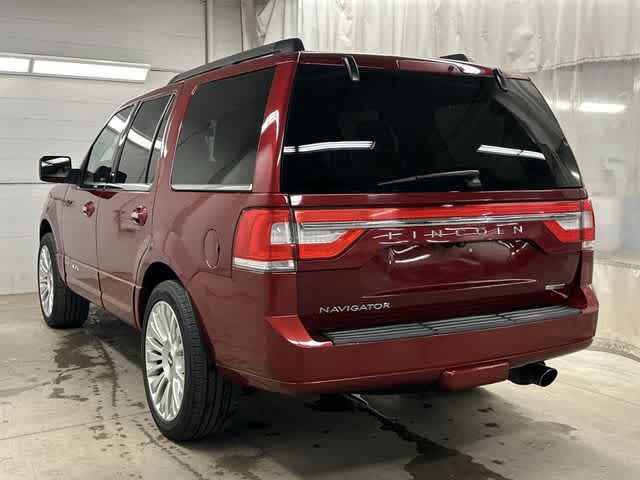 Thumbnail: 2015 Lincoln Navigator - 35
