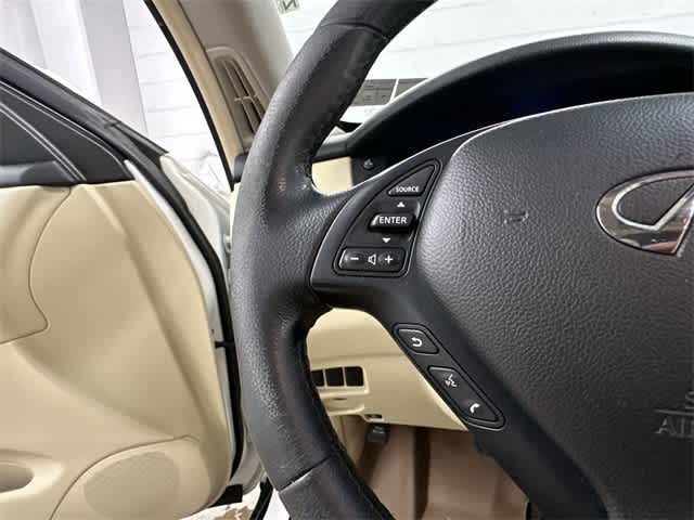 Thumbnail: 2016 INFINITI QX50 - 9