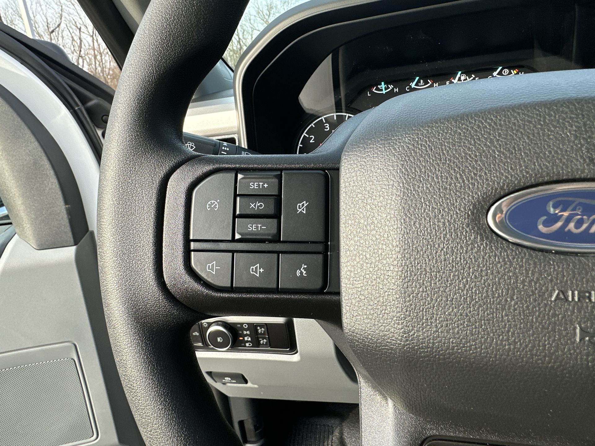 Thumbnail: 2026 Ford Econoline - 8