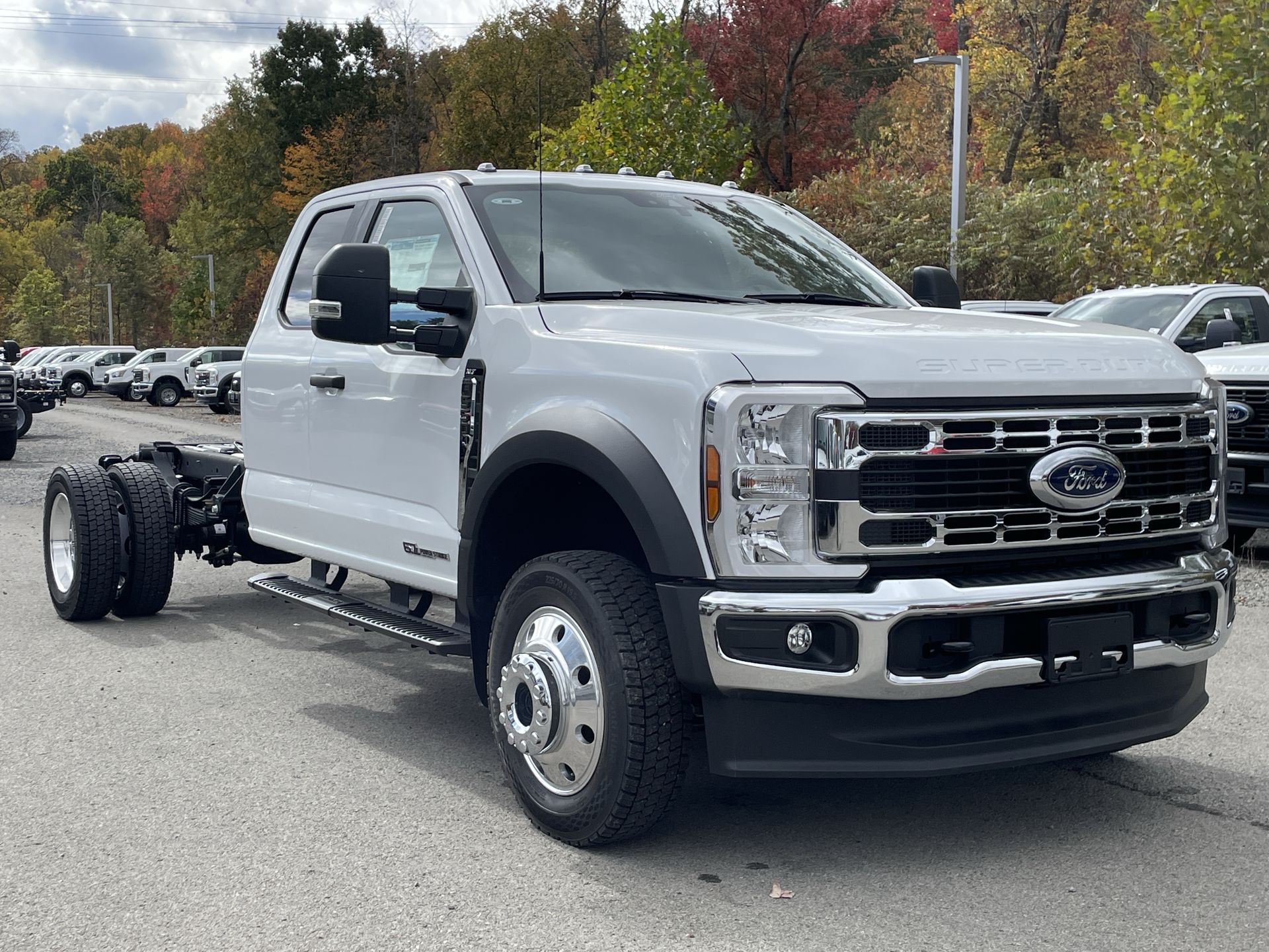 2024 Ford Econoline E-550 26