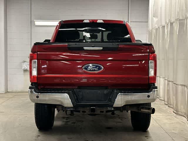 Thumbnail: 2019 Ford Econoline - 4