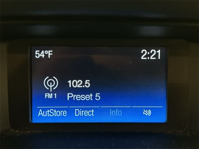 Thumbnail: 2016 Ford Focus - 10