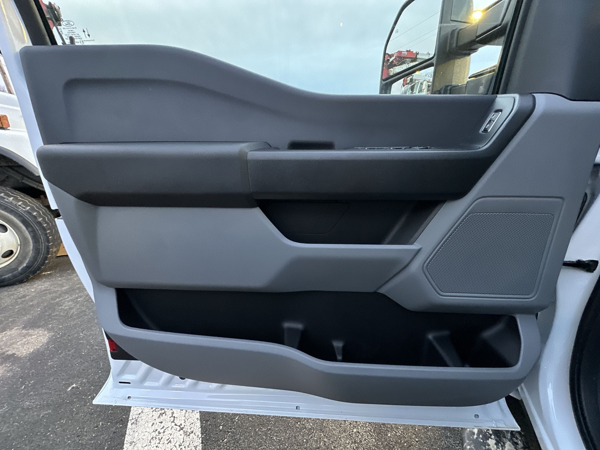 Thumbnail: 2026 Ford Econoline - 16