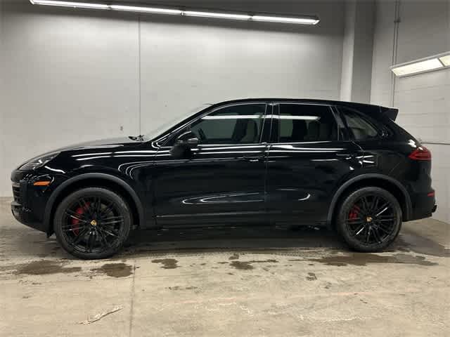 Thumbnail: 2017 Porsche Cayenne - 2