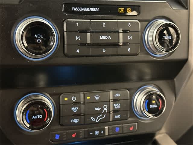 Thumbnail: 2020 Ford Econoline - 14