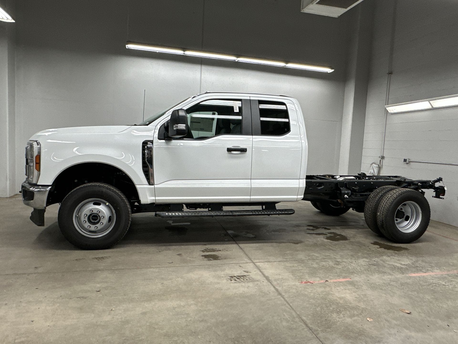 Thumbnail: 2025 Ford Econoline - 2