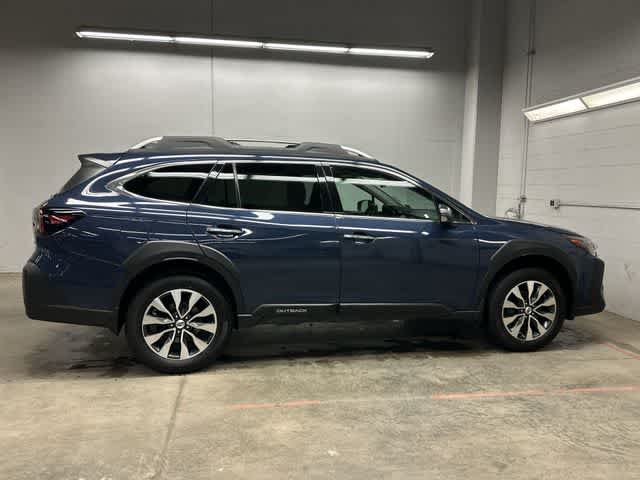 Thumbnail: 2023 Subaru Outback - 3