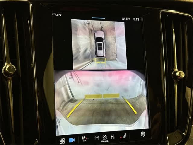 Thumbnail: 2025 Volvo S60 - 15