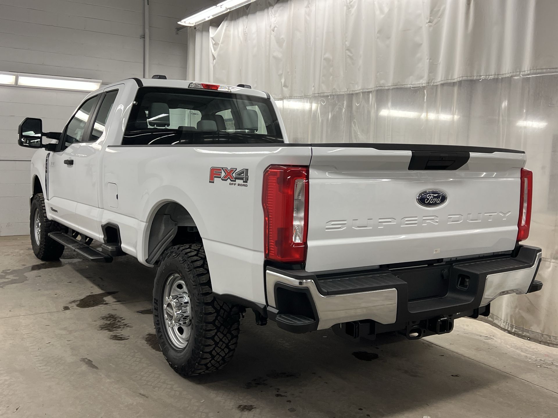 Thumbnail: 2025 Ford Econoline - 29