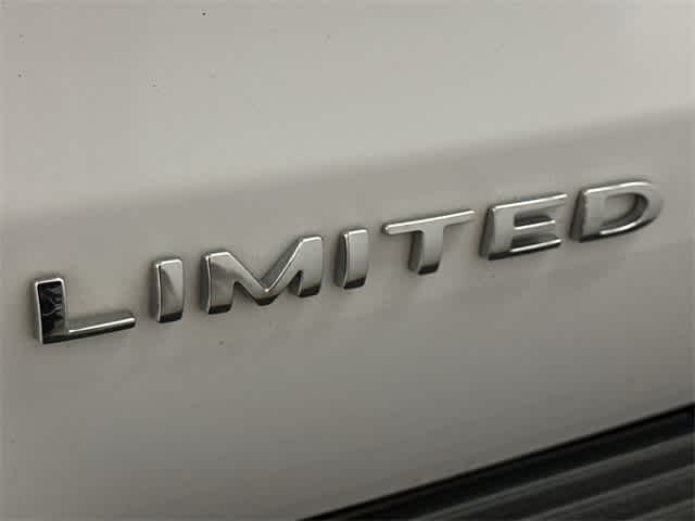 Thumbnail: 2021 Ford Expedition - 32