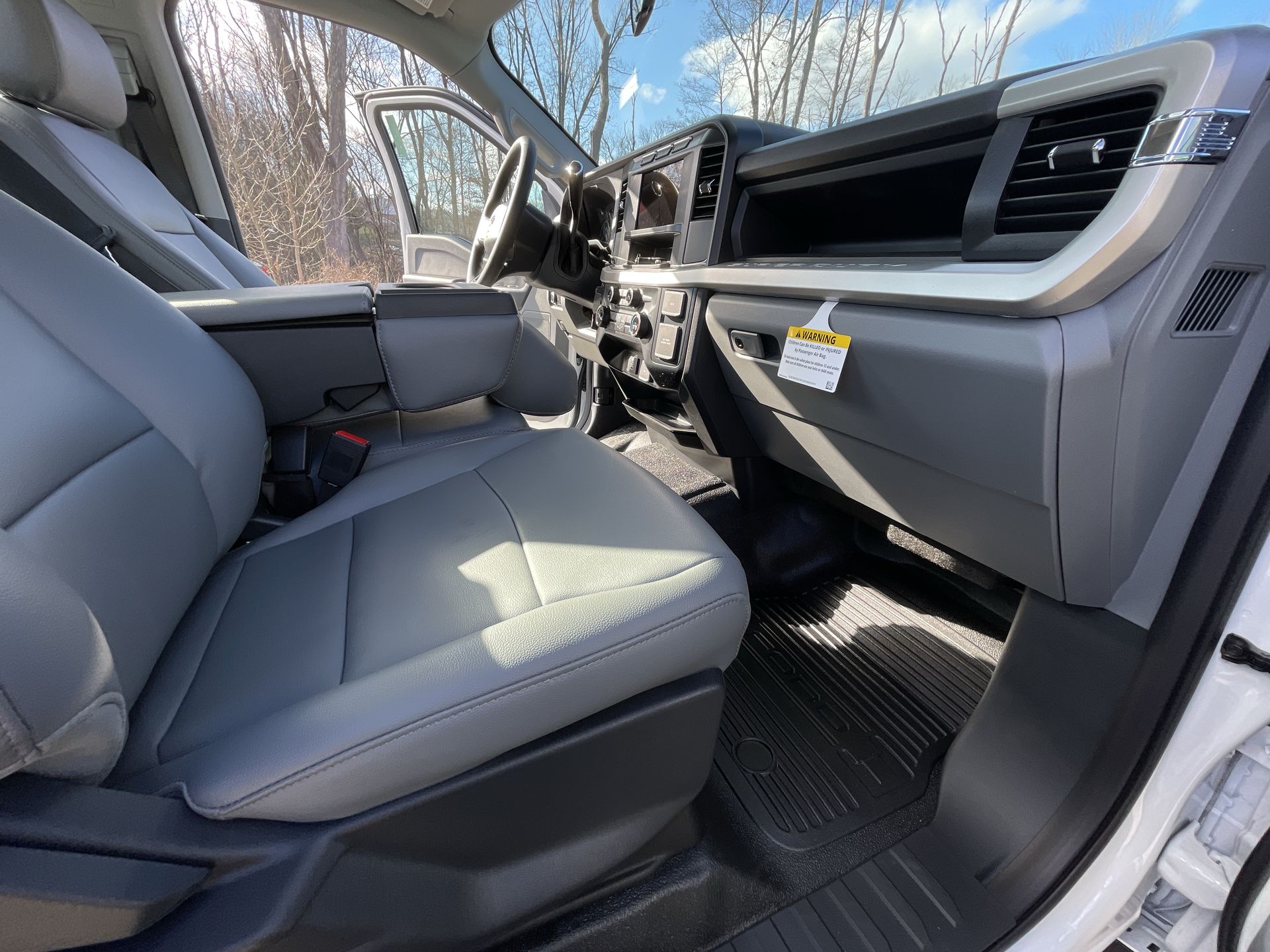 Thumbnail: 2024 Ford Econoline - 17