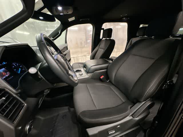 Thumbnail: 2019 Ford Expedition - 17