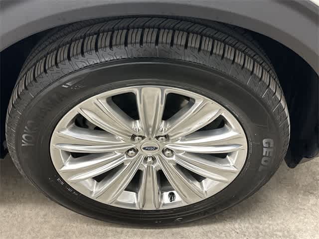 Thumbnail: 2020 Ford Explorer - 5