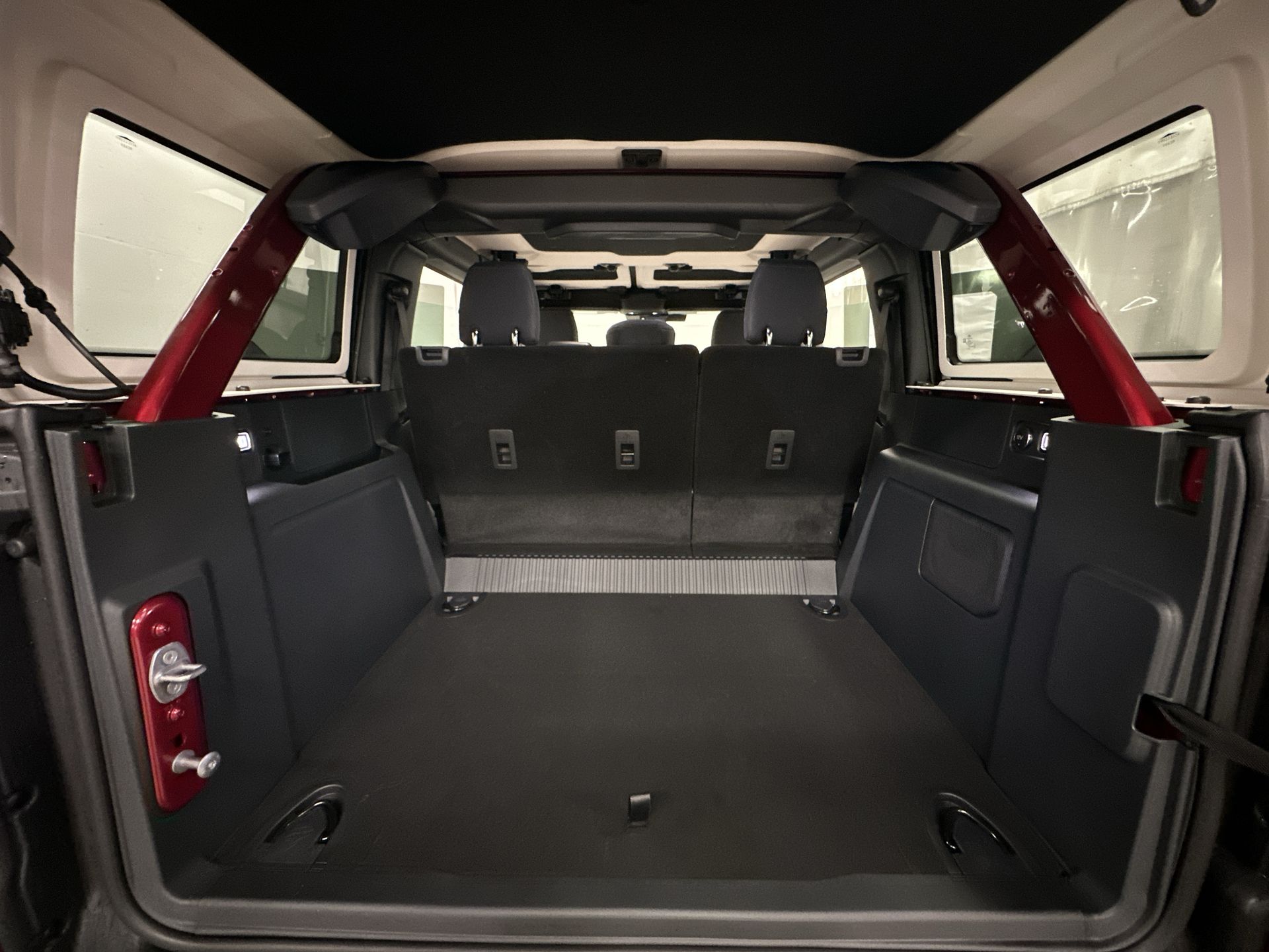 Thumbnail: 2025 Ford Bronco - 25