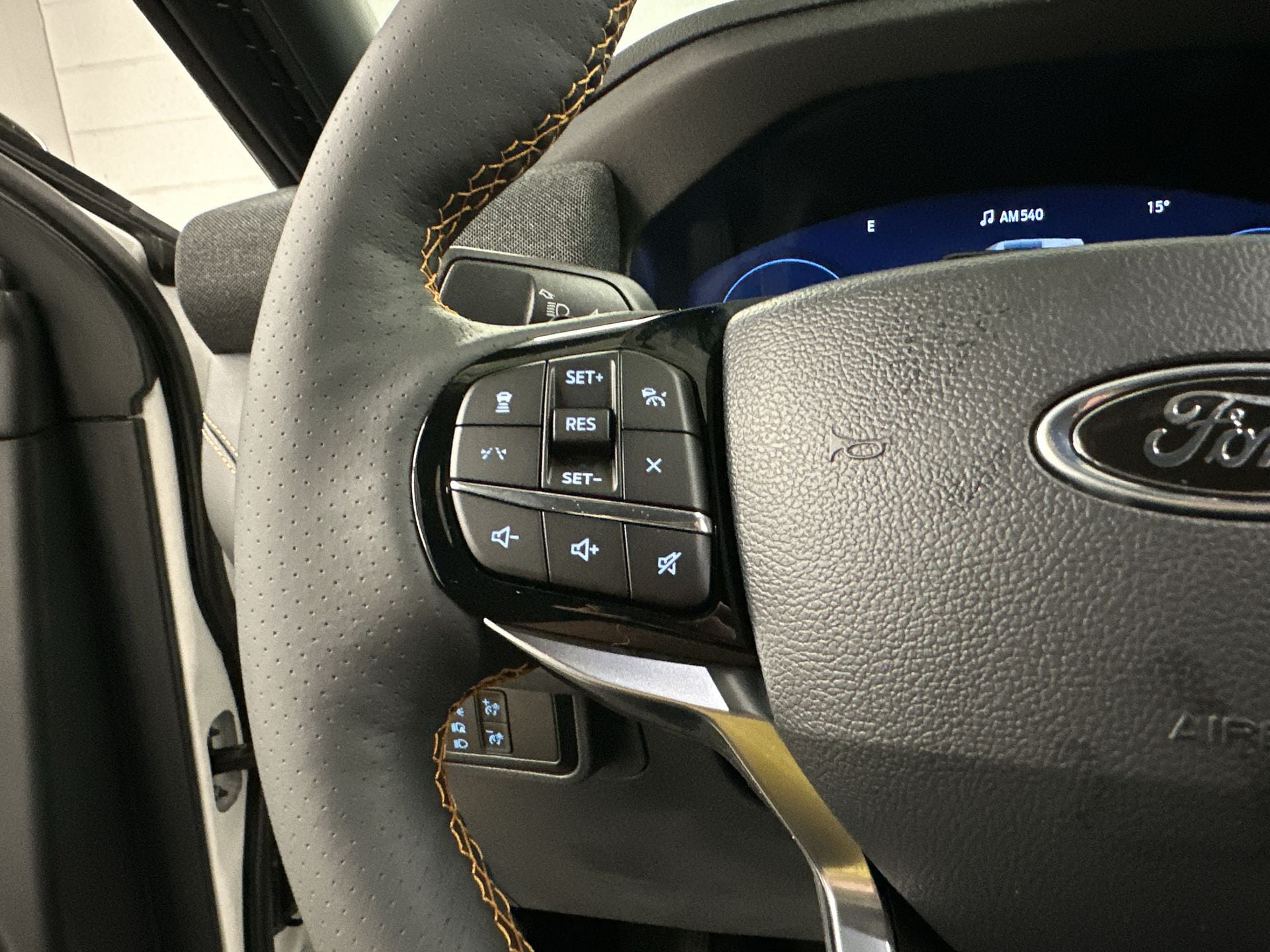 Thumbnail: 2026 Ford Explorer - 8