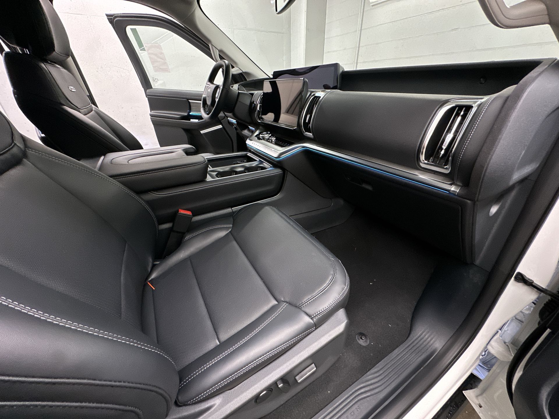 Thumbnail: 2026 Ford Expedition MAX - 22