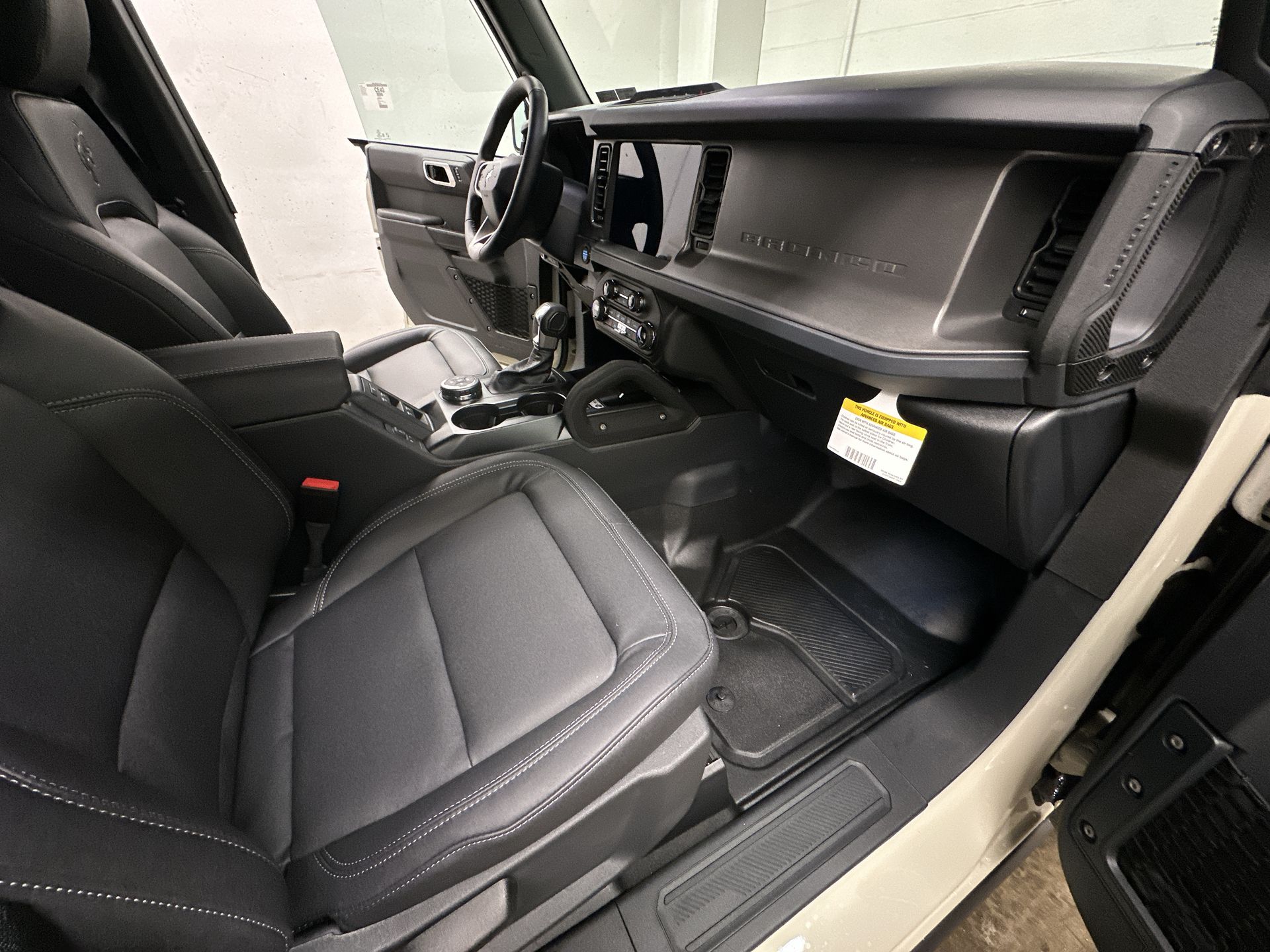 Thumbnail: 2025 Ford Bronco - 21