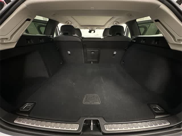 Thumbnail: 2025 Volvo S60 - 20