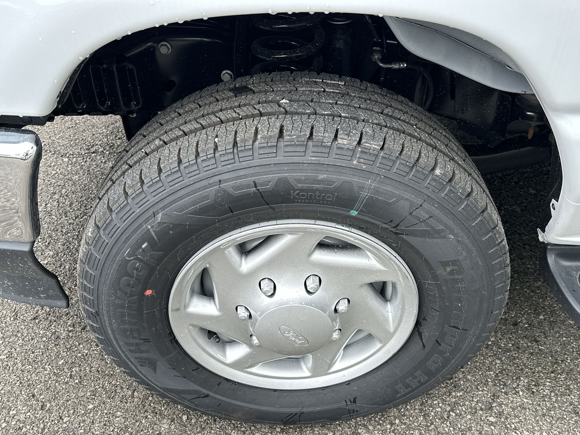 Thumbnail: 2026 Ford Econoline - 5