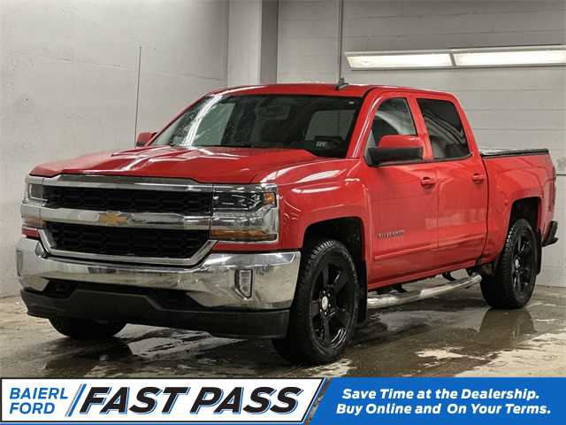 Thumbnail: 2017 Chevrolet Silverado 1500 - 1