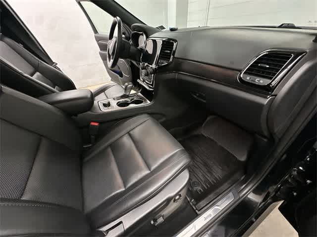 Thumbnail: 2021 Jeep Grand Cherokee - 23