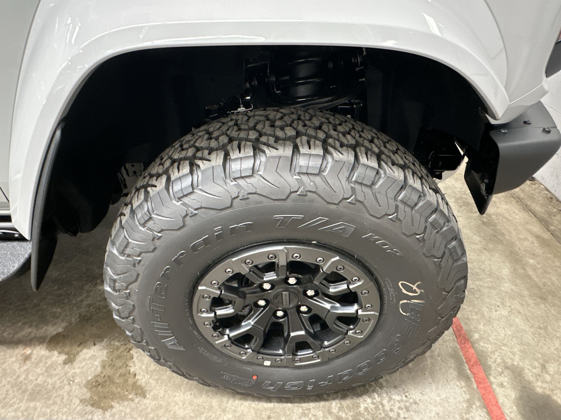 Thumbnail: 2026 Ford Bronco - 5