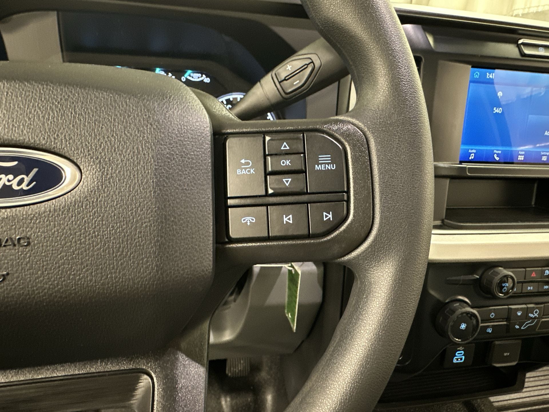 Thumbnail: 2026 Ford Econoline - 9