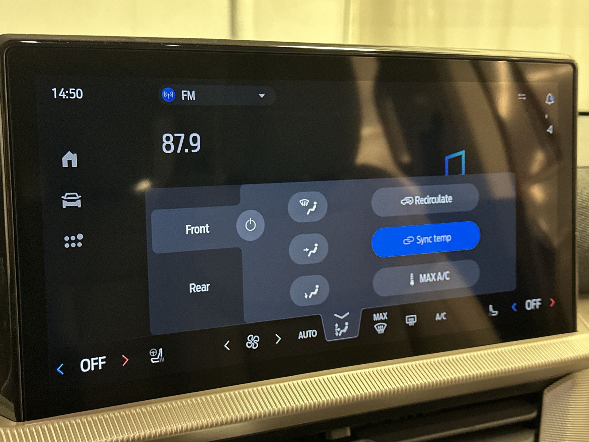 Thumbnail: 2026 Ford Explorer - 15