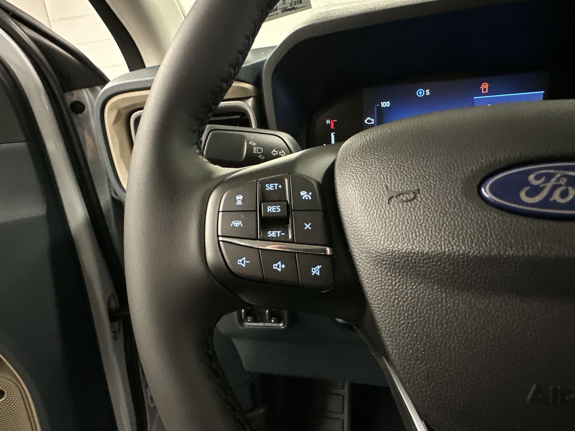 Thumbnail: 2026 Ford Maverick - 8