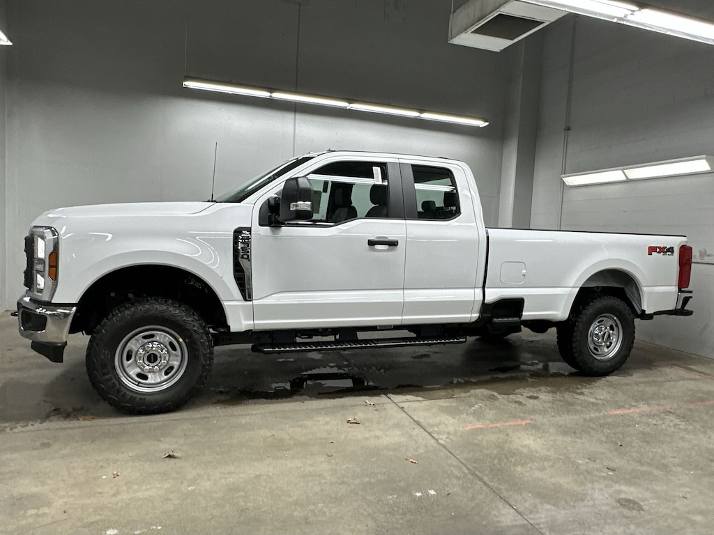 New 2026 Ford Super Duty F-350 SRW Truck