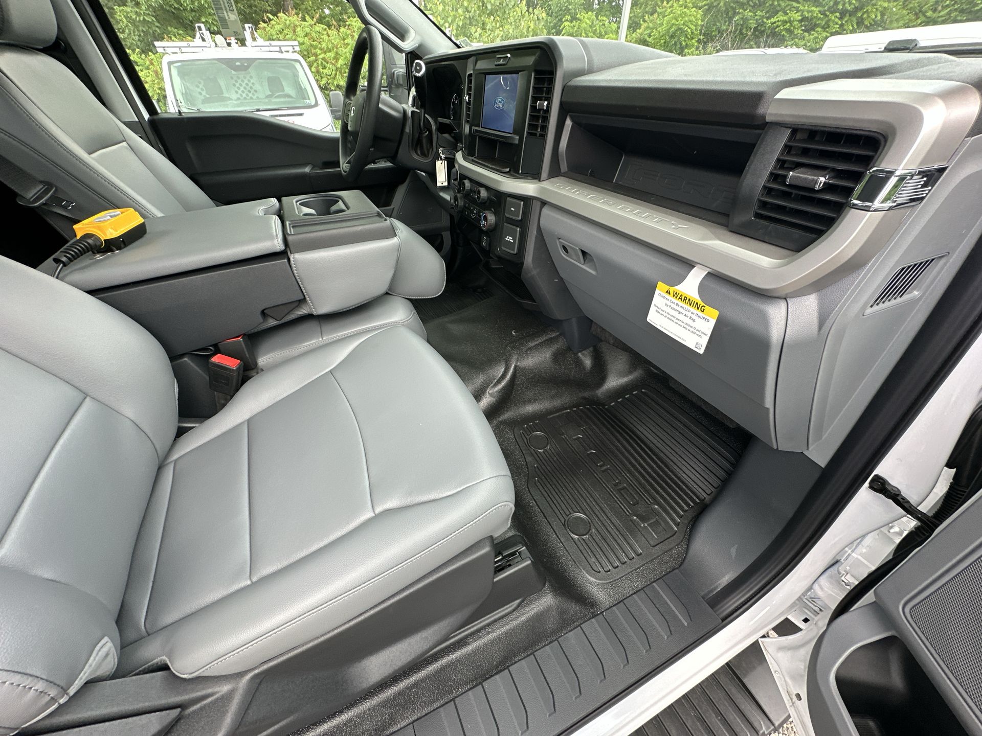 Thumbnail: 2025 Ford Econoline - 18